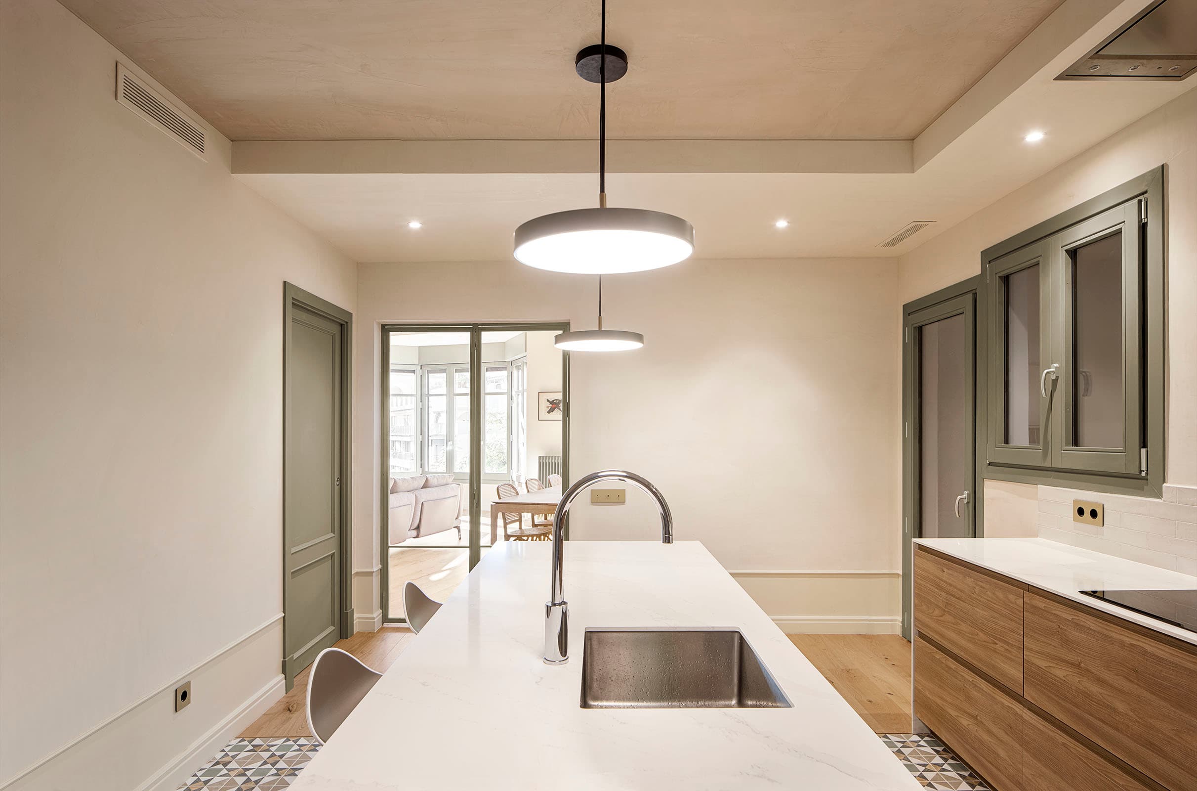 Cómo Optimizar el Espacio en Reformas de Pisos Pequeños en Mallorca