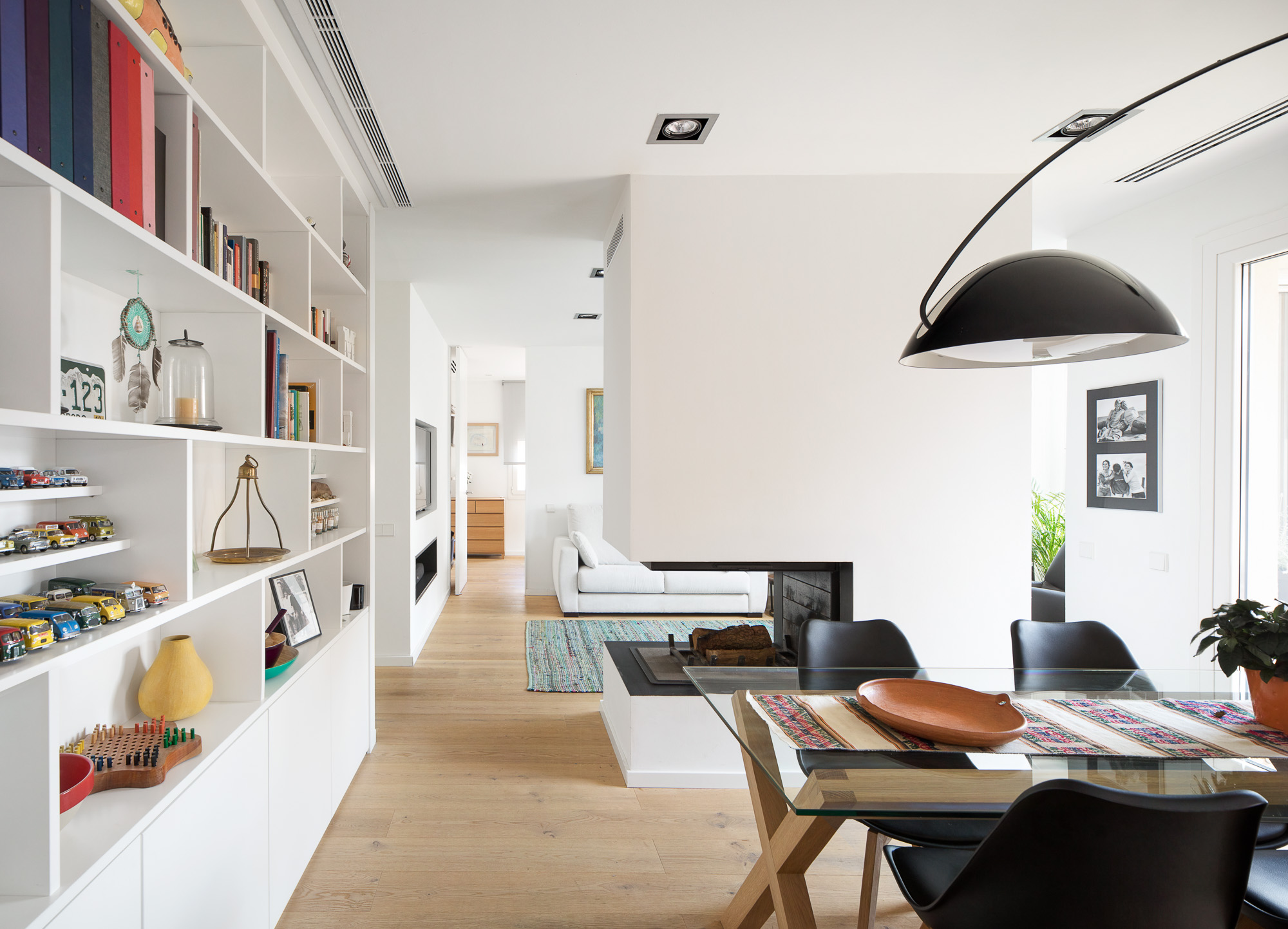 Transforma tu espacio abierto en un hogar moderno y funcional con una reforma integral de tu Loft - Blog